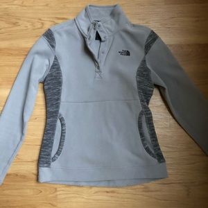 The North Face Fitted Pullover